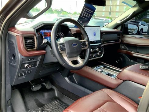 Used 2022 Ford Expedition Max Limited RWD image 17