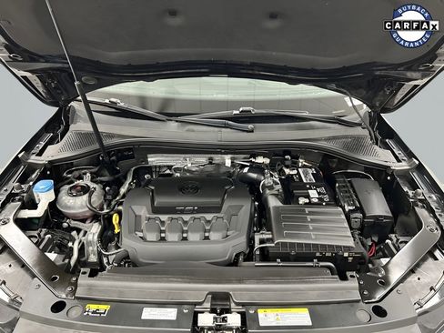 Used 2022 Volkswagen Tiguan SE image 19