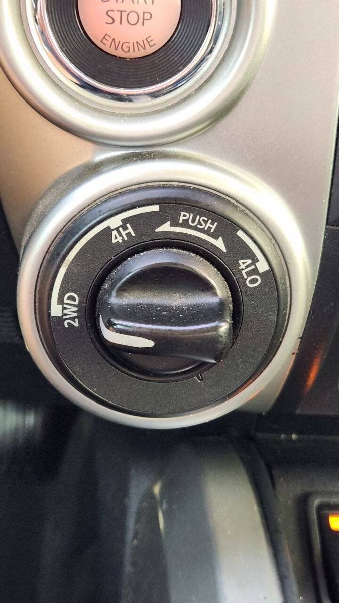 Used 2018 Nissan Titan PRO-4X AWD/4WD image 26