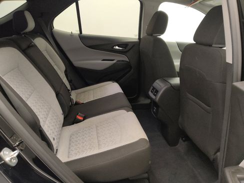 Used 2023 Chevrolet Equinox LS w/ LS Convenience Package FWD image 19
