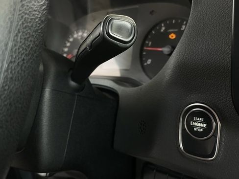 Used 2019 Mercedes-Benz Sprinter 144 image 34