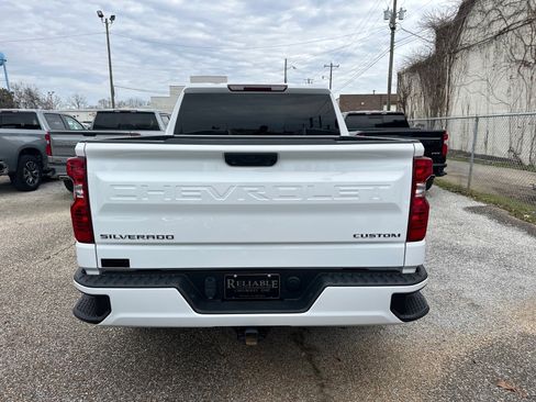 Used 2024 Chevrolet Silverado 1500 Custom image 5