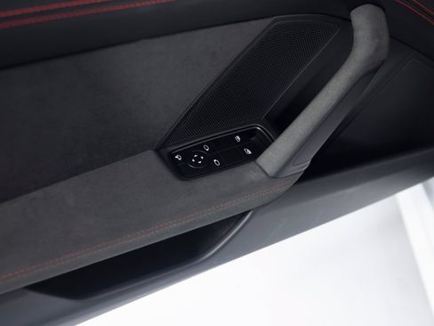 Certified 2023 Porsche 911 Carrera GTS RWD image 19