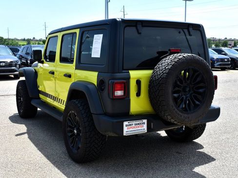 Used 2023 Jeep Wrangler Unlimited Sport AWD/4WD image 4