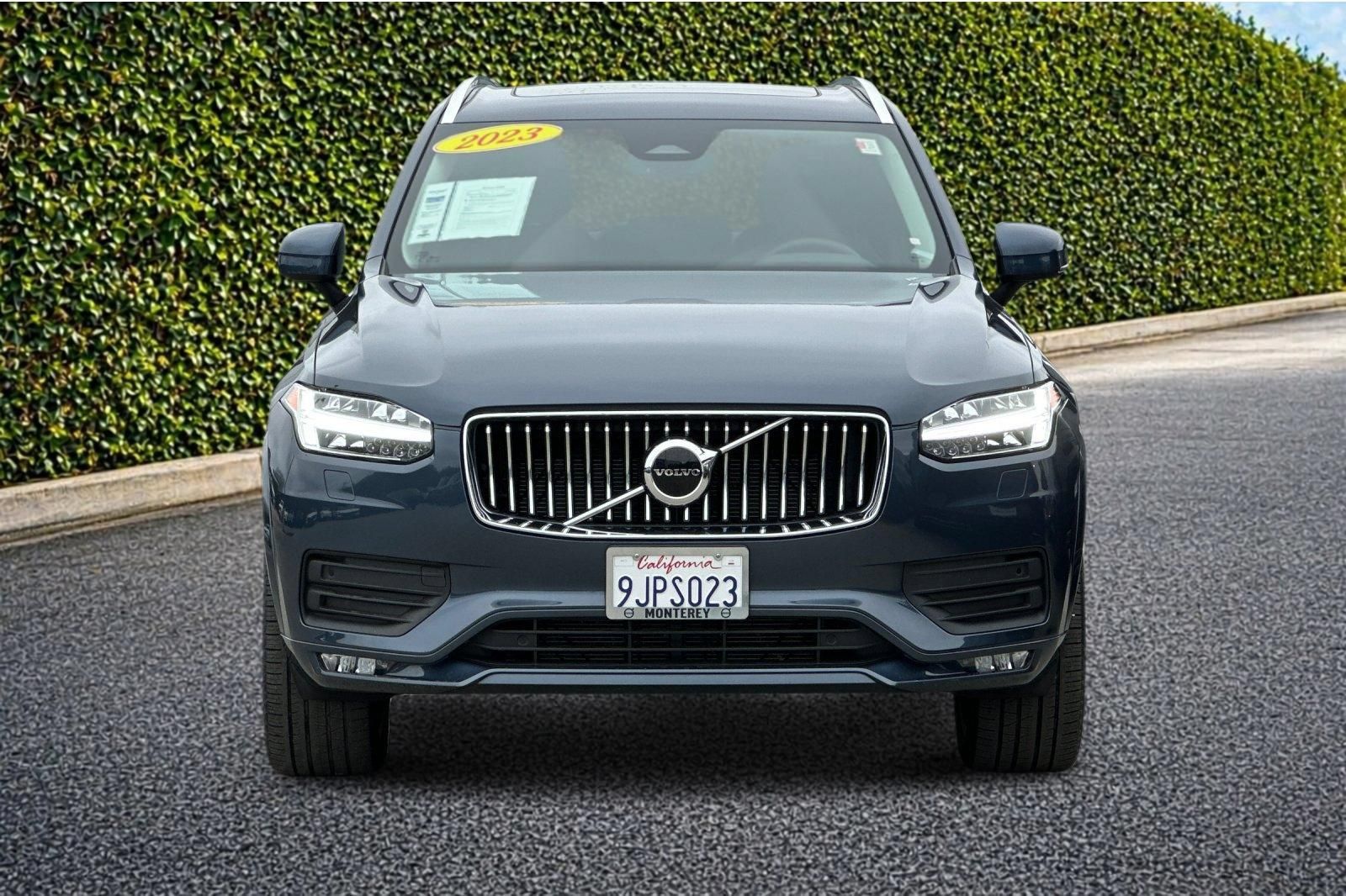 Used 2023 Volvo XC90 B5 Core w/ Protection Package Premier AWD/4WD image 9