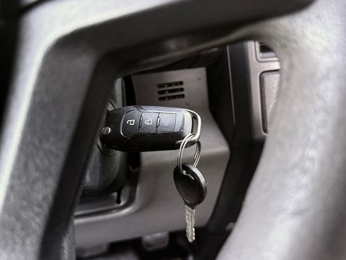 Used 2019 Ford F150 XL w/ Trailer Tow Package RWD image 30