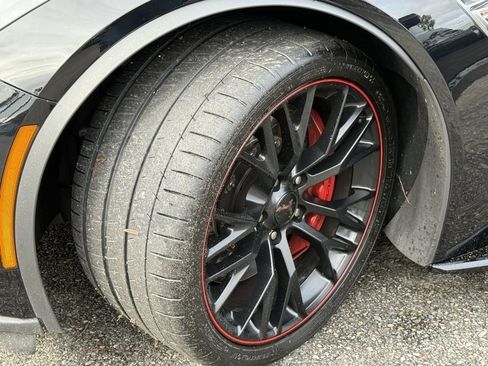 Used 2017 Chevrolet Corvette Z06 image 17