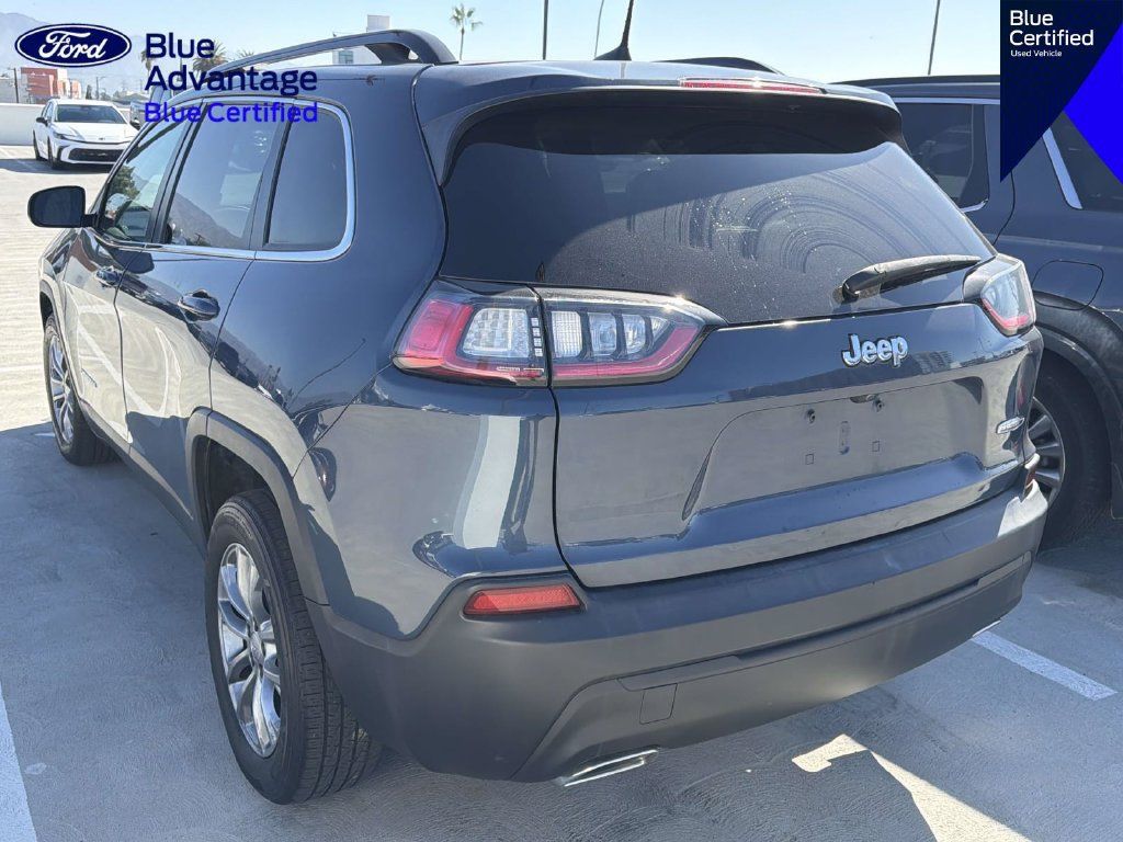 Used 2022 Jeep Cherokee Latitude Lux FWD image 16