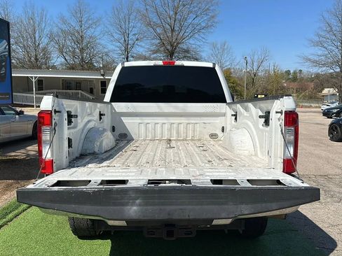 Used 2017 Ford F250 XLT w/ XLT Value Package image 10