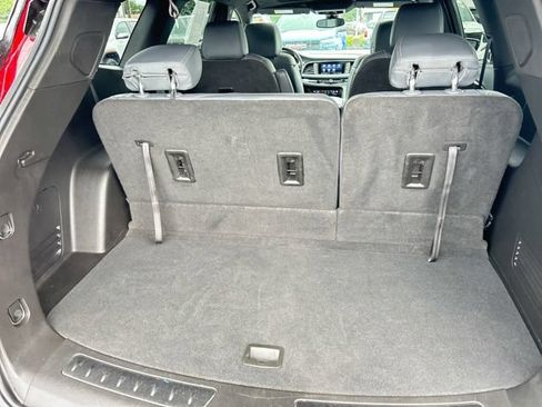 Used 2023 Buick Enclave Essence w/ Experience Buick Package FWD image 10