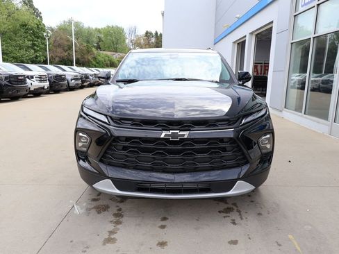 New 2026 Chevrolet Blazer LT w/ Midnight/Sport Edition AWD/4WD image 5