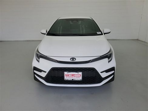 Certified 2023 Toyota Corolla SE image 4