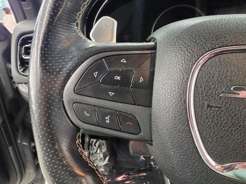 Used 2022 Dodge Durango SRT w/ Technology Group AWD/4WD image 19