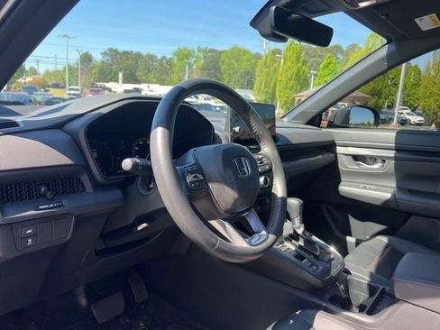 Used 2025 Honda CR-V Sport-L image 13