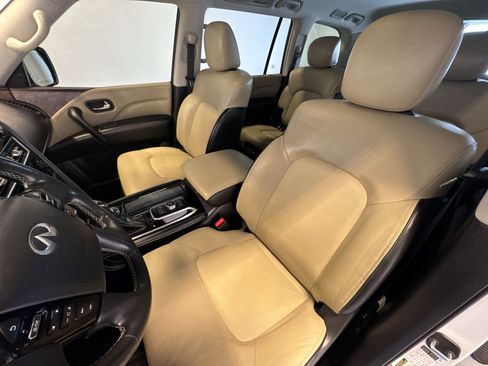 Certified 2022 INFINITI QX80 Premium Select w/ Cargo Package image 10