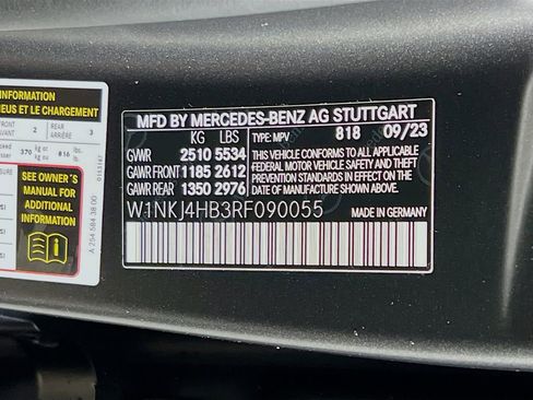 Used 2024 Mercedes-Benz GLC 300 4MATIC image 33