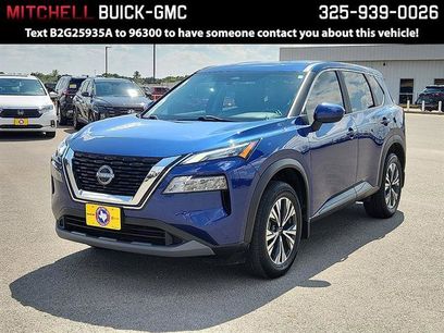 Used 2023 Nissan Rogue SV