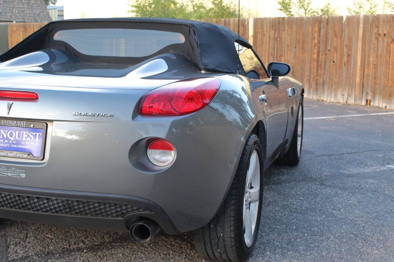Used 2007 Pontiac Solstice Convertible w/ Premium Package RWD image 20