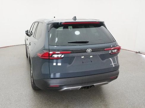 New 2026 Toyota Grand Highlander Limited image 6