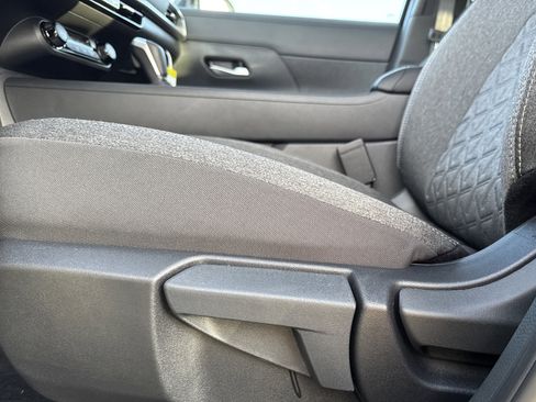 New 2026 Nissan Kicks SV w/ SV Premium Package image 10