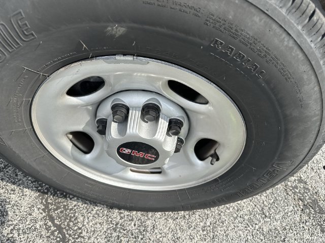 Used 2025 GMC Savana 2500 w/ Driver Convenience Package RWD image 27