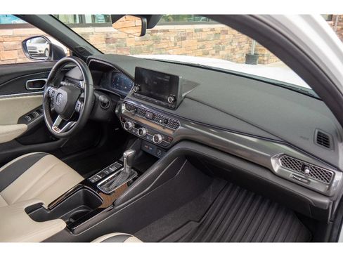 Used 2024 Acura Integra A-Spec FWD image 15