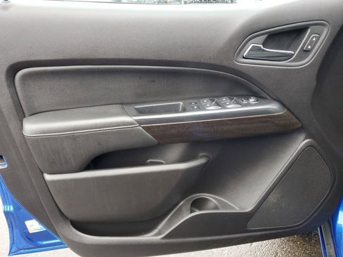 Used 2018 GMC Canyon SLE w/ SLE Convenience Package image 20