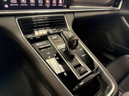 Used 2023 Porsche Panamera Platinum Edition RWD image 60