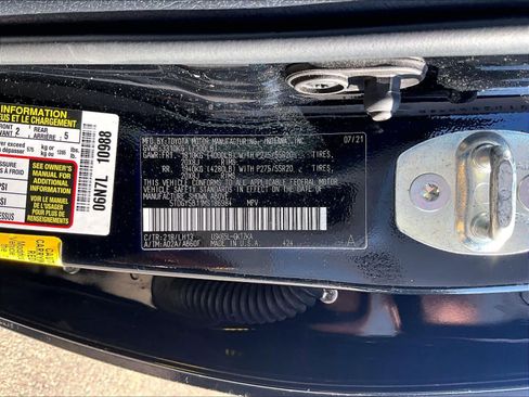 Used 2021 Toyota Sequoia Platinum image 6