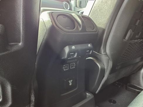 Used 2022 Jeep Wrangler Unlimited Rubicon 4xe w/ Steel Bumper Group image 24