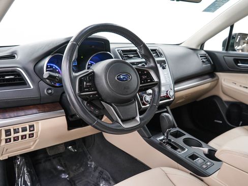 Used 2019 Subaru Outback 2.5i Limited w/ Protection Package #1 AWD/4WD image 26