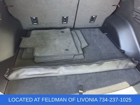 Used 2025 Chevrolet Equinox EV RS w/ Convenience Package II FWD image 34