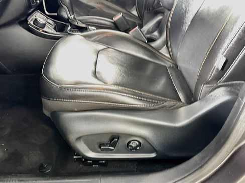 Used 2019 Jeep Compass Limited AWD/4WD image 22
