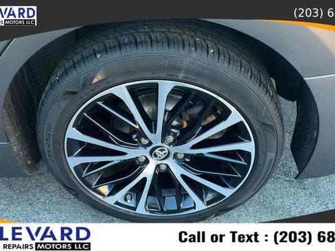 Used 2019 Toyota Camry SE image 38
