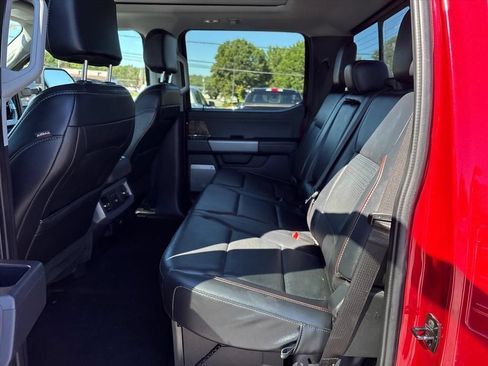 Used 2024 Ford F350 Lariat w/ Sport Appearance Package AWD/4WD image 18