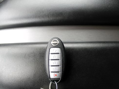 Used 2023 Nissan Murano SL w/ SL Moonroof Package image 29