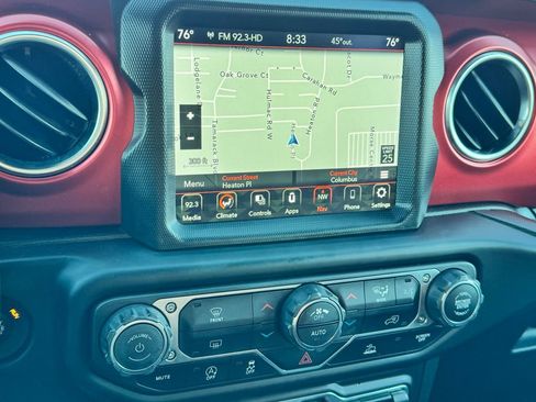 Used 2021 Jeep Wrangler Unlimited Rubicon AWD/4WD image 22