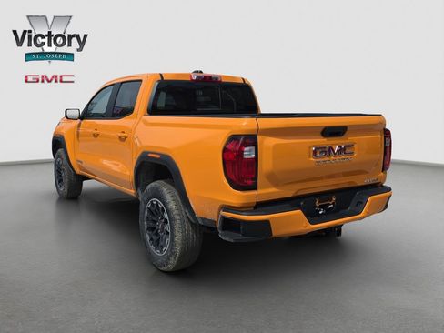 New 2026 GMC Canyon AT4 w/ Technology Plus Package AWD/4WD image 15