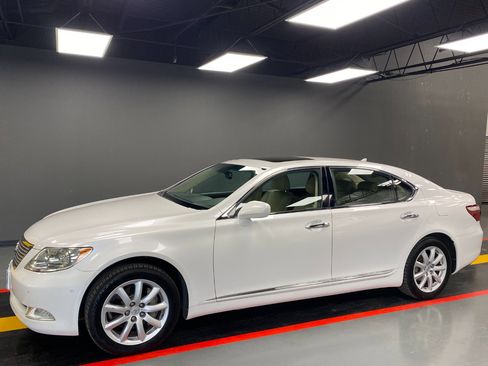 Used 2007 Lexus LS 460 L image 2