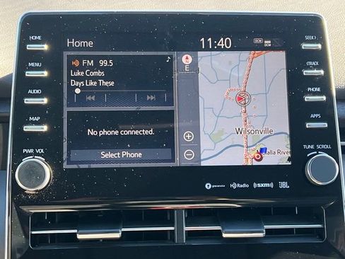 Used 2020 Toyota Avalon Limited image 28