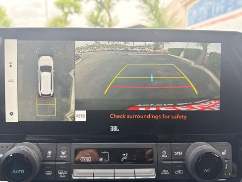 Certified 2026 Toyota Grand Highlander FWD image 31