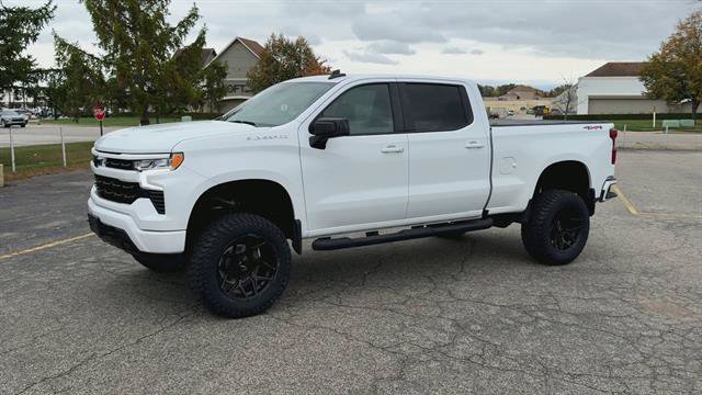 Used 2024 Chevrolet Silverado 1500 RST w/ Protection Package AWD/4WD image 4