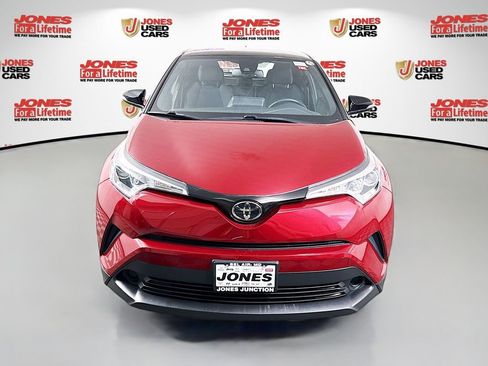 Certified 2019 Toyota C-HR XLE FWD image 10