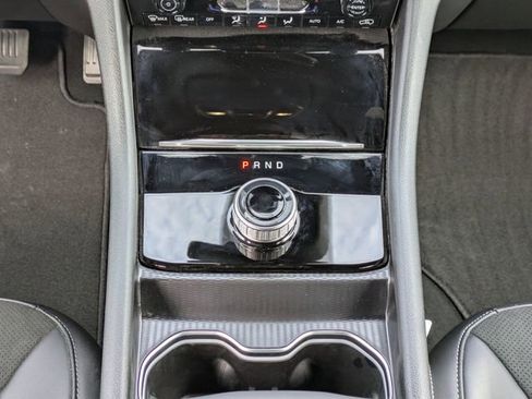 New 2025 Jeep Grand Cherokee L Altitude image 22