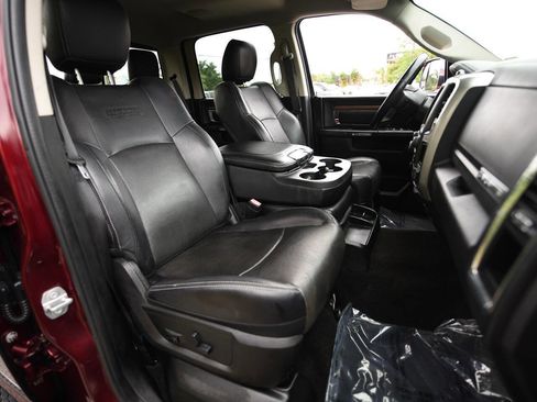Used 2016 RAM 1500 Laramie w/ Convenience Group AWD/4WD image 17