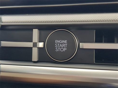 New 2025 Hyundai Santa Fe XRT image 28