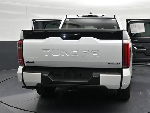 Used 2025 Toyota Tundra Platinum image 19