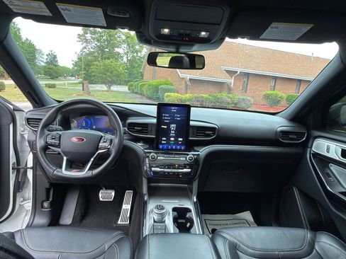 Used 2021 Ford Explorer ST w/ Equipment Group 401A AWD/4WD image 15
