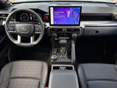 Used 2025 Toyota 4Runner TRD Off-Road Premium image 15