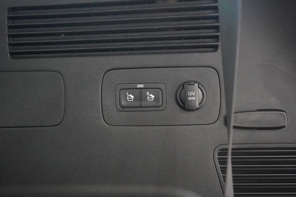 Used 2024 Kia Sorento S AWD/4WD image 40